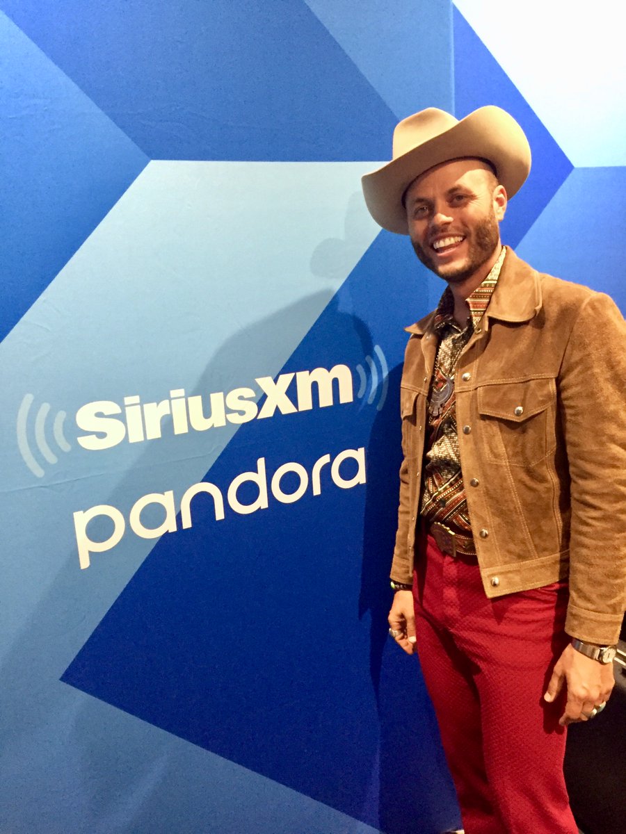 siriusxmoutlaw's tweet photo. TUNE IN: @CharleyCrockett #MusicCityUSA mini-concert @AmericanaFest &amp; meets @MojoNixonWorldE premieres FRI 10/22 8pET @SIRIUSXM Ch60 #InsideOutlaws #OutlawCountry https://t.co/nyFKUEkpNS https://t.co/bMVKy9cEfC
