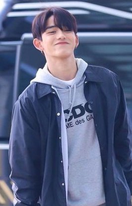 WYHLOOK's tweet photo. <3♡
#LUCAS #루카스 #黄旭熙 https://t.co/P3s0NvqDdK