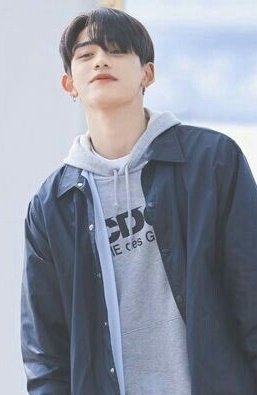 WYHLOOK's tweet photo. <3♡
#LUCAS #루카스 #黄旭熙 https://t.co/P3s0NvqDdK