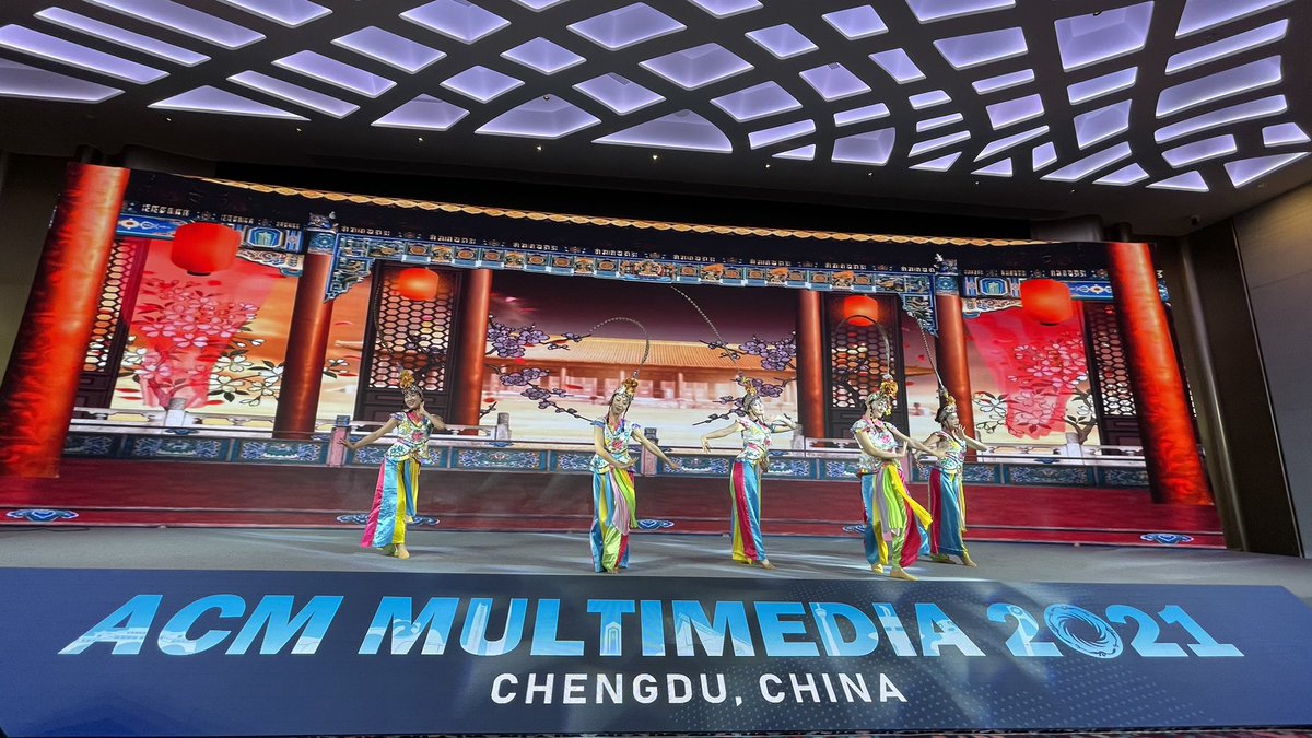 ACMMM_2021's tweet photo. Tonight’s banquet is all Chengdu style!#MM2021 @sigmm https://t.co/PtIClRkAGL
