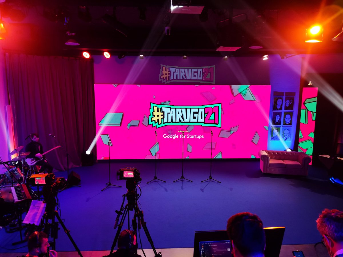 igvina's tweet photo. Mi primera #tarugo21 con asientos VIP https://t.co/TdAdMyODhK