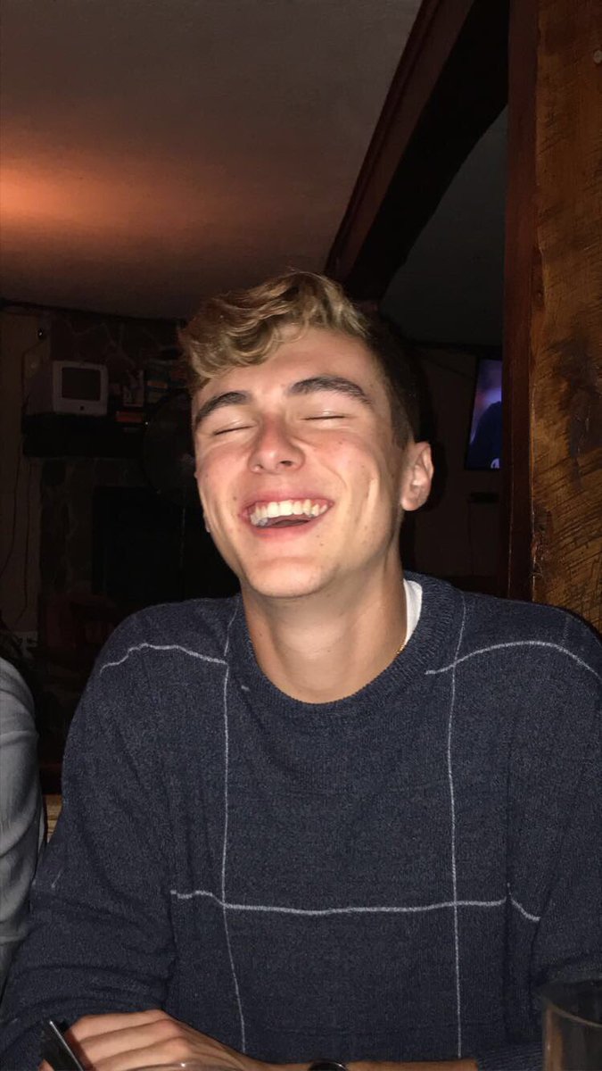 yngjcb's tweet photo. i just wanna give a big happy birthday s/o to one of my most OG boys @HunterFrizzell!!!! he’s having a goddamn friday today i’ll tell you that https://t.co/b4LHClMyKe