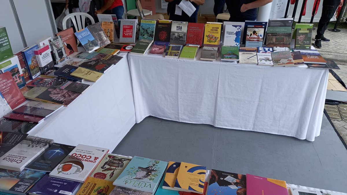 Aseuc_Colombia's tweet photo. Maravillosa: Así va la Feria Internacional del Libro de Cali @califerialibro  #FILCali2021 #eventosaseuc #ASEUC https://t.co/fLINnNko29