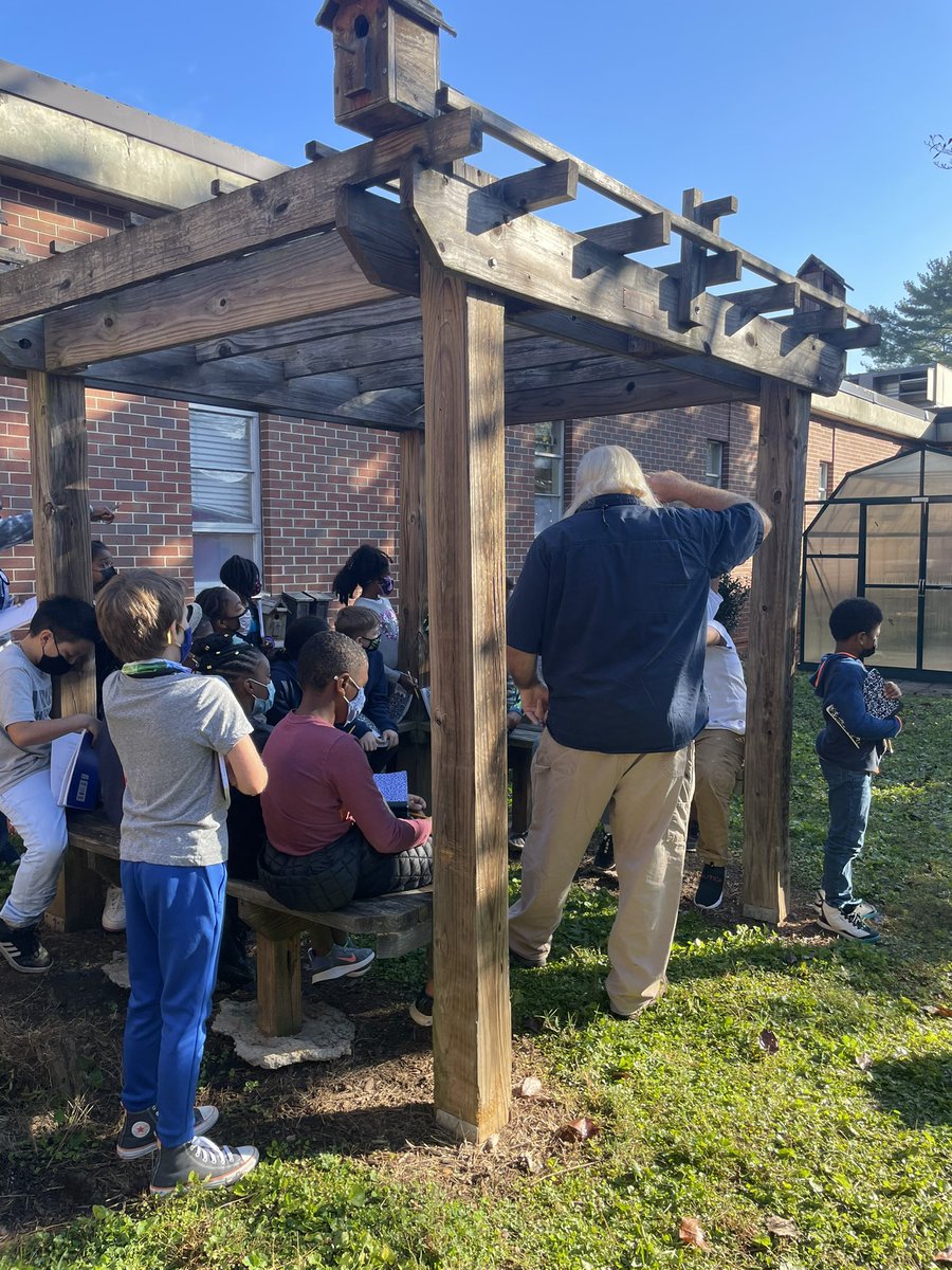 4th grade is hard at work in the greenhouse. Their PBL asks the question: How can a plant’s environment affect its growth over time? Today Mr. Hamby, our partner from Fernbank Science Center, helped explore how to effectively use our greenhouse. We can’t wait to learn more!