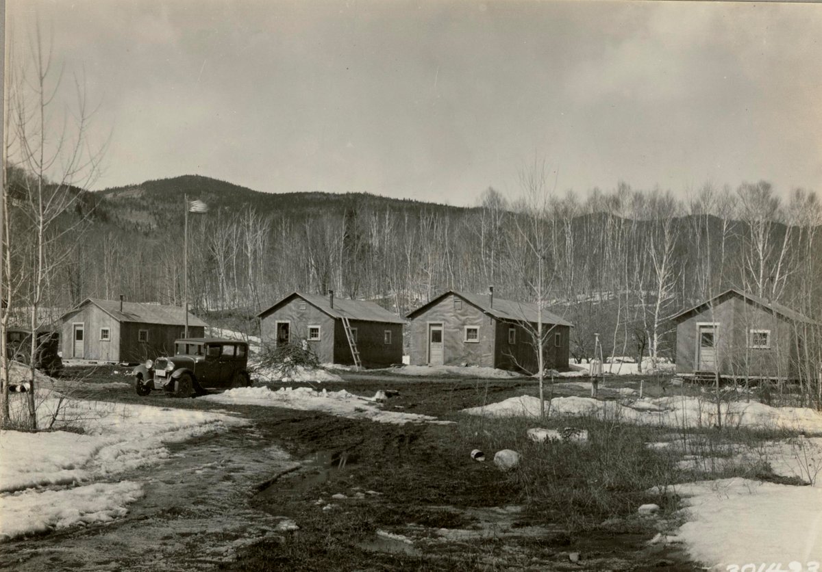 Boston_archives's tweet photo. CCC Camp #BearBrook
Located in Allenstown, New Hampshire. The Camp was one of 28 CCC camps established in N. H. between 1933 and 1942. From 1935 to 1942 the 1123rd Co. CCC was based here and was the last active CCC camp in N.H
https://t.co/k5t3JIZgr1 https://t.co/jC0C7wgwYB