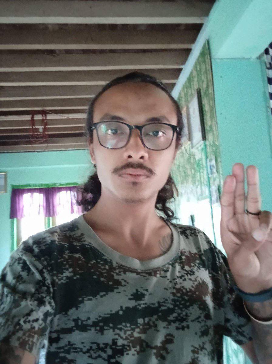 NyeinChanBago's tweet photo. @RapporteurUn Following bomb blast in 22nd ward, #Bago #TaungOo on Oct18, Richard Soe &amp; Wai Phyo Thu were captured.Then WaiPhyoThu was KILLED in junta custody on Oct21 while interrogating.
#WhatsHappeningInMyanmar 
#Oct22Coup
#ASEAN_EngageWithNUG https://t.co/RuIVIsiqrm