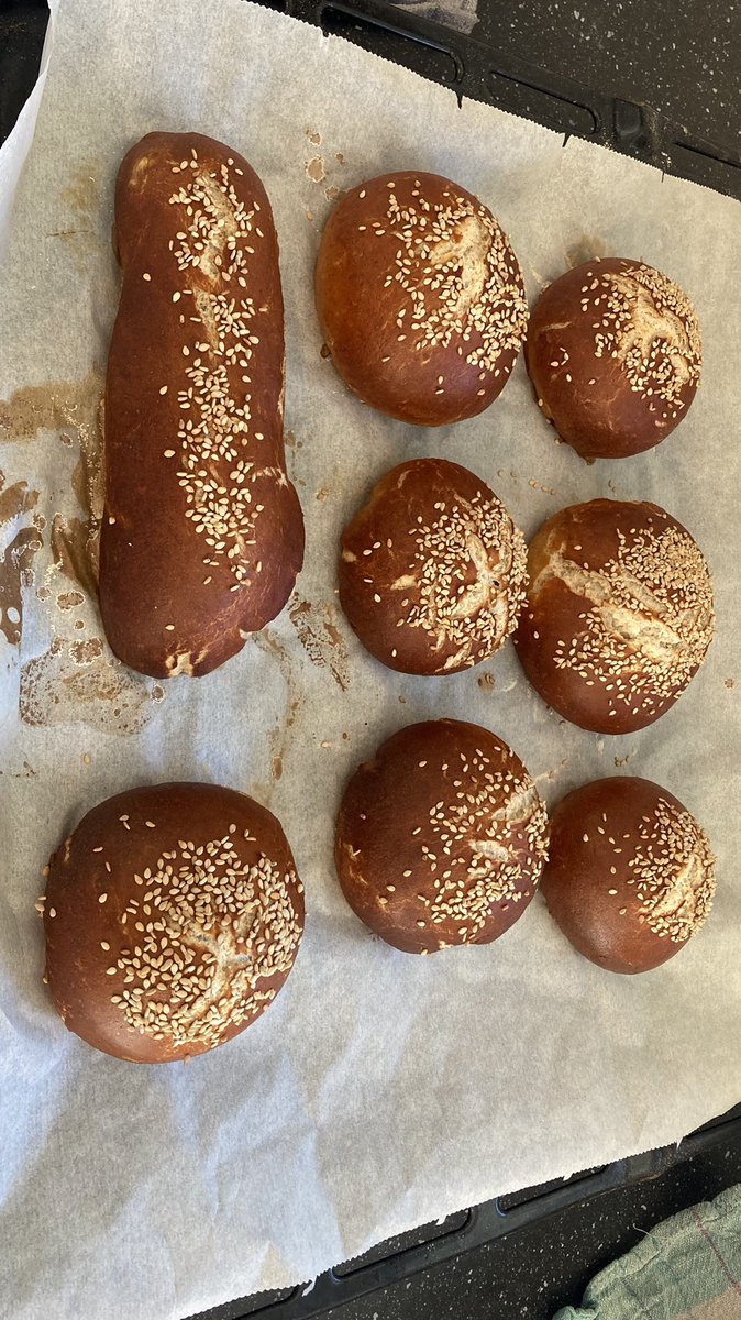 AnitaBollmann's tweet photo. Getting ready for my first conference (virtual) in a while included baking some bread today. This way I will have the nice smell of fresh baked bread in the house while listening to some exciting science! #harnessingmicrobiomes #onlineconference #Freshbreadsmell https://t.co/qj2SHOJMH6