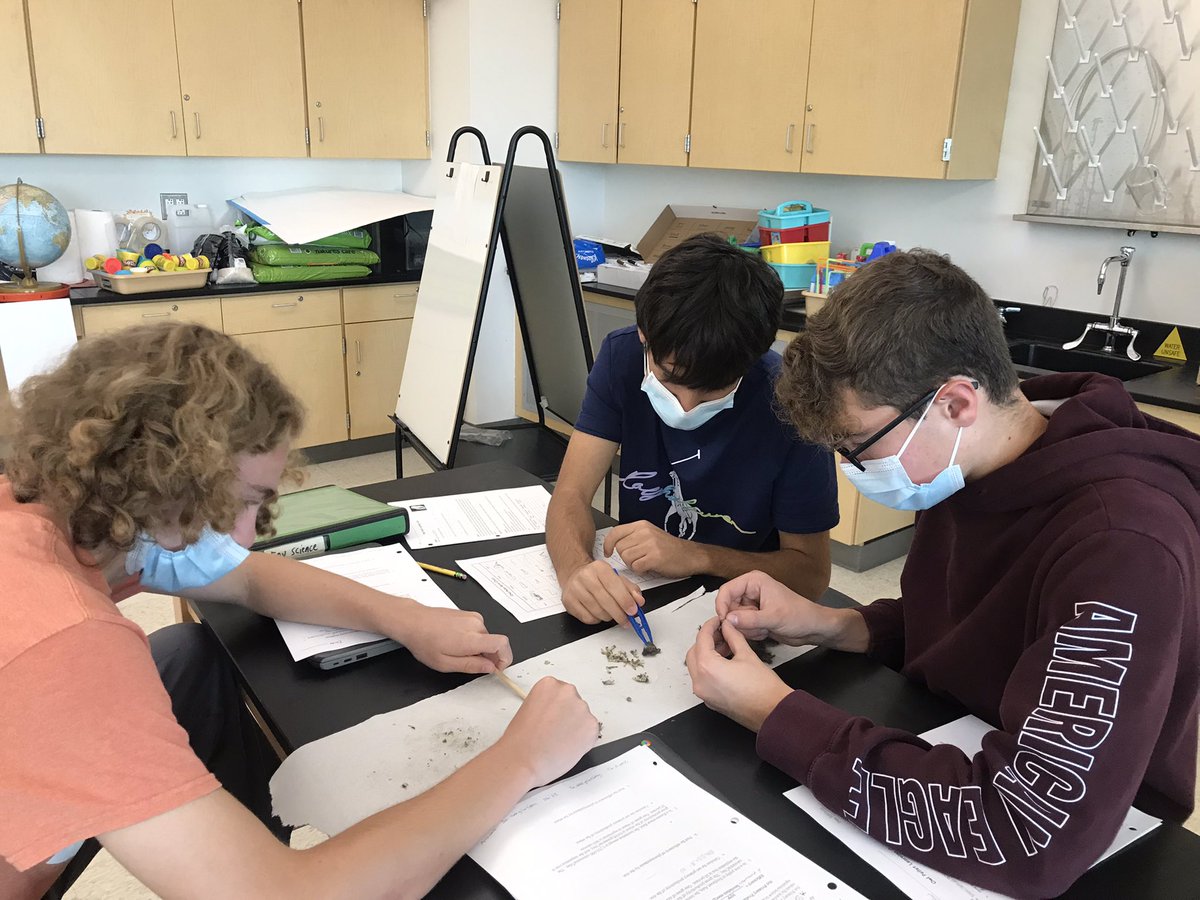 MsKerriganNRHS's tweet photo. More owl pellet dissections in #nrhsapes. They are all smiles until they have to do the calculations after 😉 #NRPSSTEAM #SeeYourselfinSTEM https://t.co/xoocdi3dH2