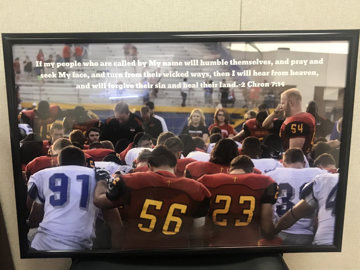 JeffBowenAZ's tweet photo. ACU Homecoming 2021. Thanks to the football Legacy for getting it all started.  #AllIn #Brotherhood https://t.co/DDloXaPS5M