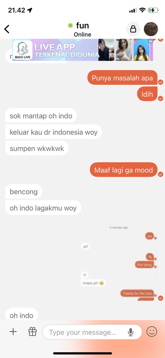 sabilahngeu's tweet photo. Baru download kitab oren 
TAKUT BANGET 😭 
@txtdarigays https://t.co/Sjf9L4GoRF