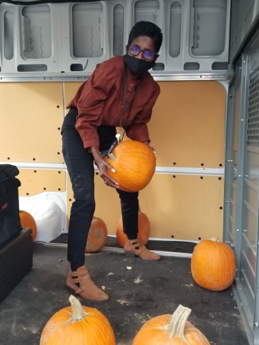 IPSSchools's tweet image. Happy Principal Appreciation Month to Principal @Elyteacher @RWEmerson58!  She is a passionate leader who ensures her staff and students have everything they need to be successful.  We appreciate you! BK #NationalPrincipalsMonth #ThankAnIPSPrincipal #ThankAPrincipal