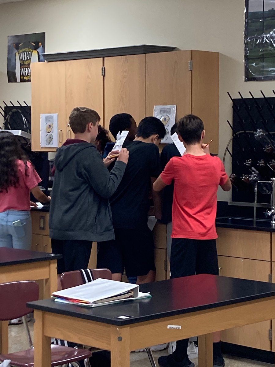 Ms. Drechsler’s and my students working hard to understand the functions of cells. 🤗 <a href="/TSMSKeller/">Trinity Springs MS</a>