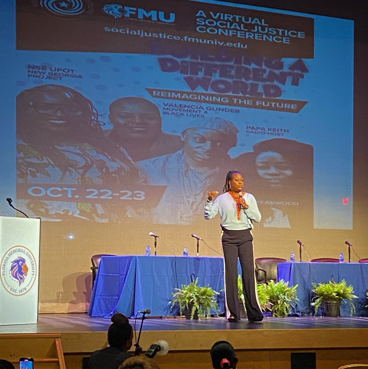 Sybrina Fulton.  Trayvon Martin’s ma… Stepping through and out from her pain, speaking self-love into our young people. ♥️
#SJIConference2021 
@FMUSJI