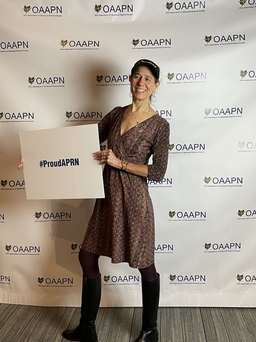 OAAPN's tweet photo. 📸Photobooth fun! #amazingaprns #oaapn #SWC2021 https://t.co/MhJlYCgC5r