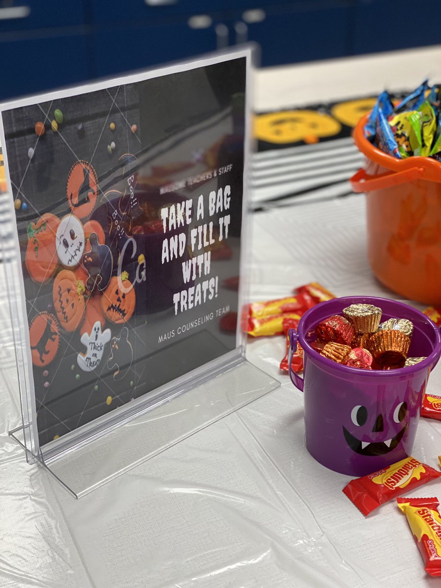 MausMSCoun's tweet photo. We think Maus teachers and staff are spook-tacular and bat to the bone! #weareone #appreciationpost    #thezenden @MausMS https://t.co/M3YsmoryWb