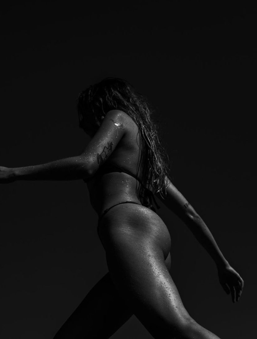 Jeune Gamberge tweet media