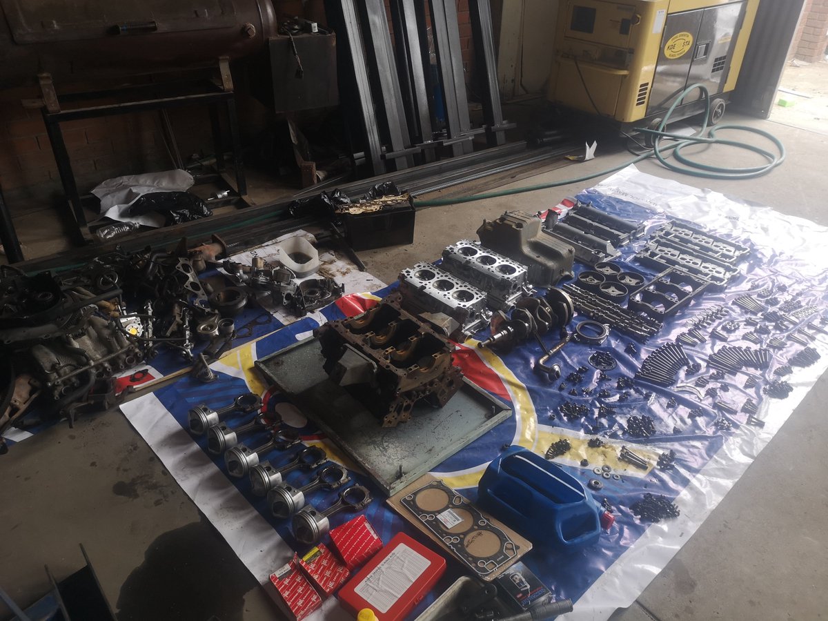 CoreTorque10's tweet photo. Mitsubishi Pajero Gdi 6G74

🛠️ Engine Rebuild 🔥🔥🔥

#mobilemechanic #MitsubishiPajeroGDi #EngineRebuild #engineoverhaul #GDiPump #mitsubishimontero
#ElectricVehicles #F1 #engineering #Harare #Zimbabwe https://t.co/WgEAMhgaST
