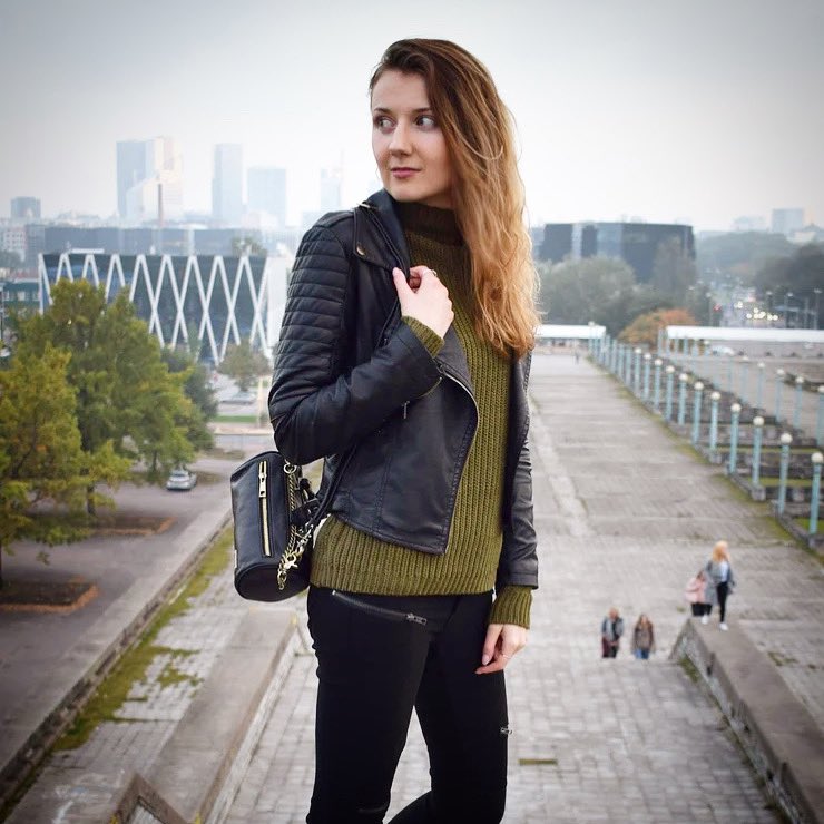 MERIKHbags's tweet photo. Happy weekend!
#MERIKHbags #multibag 
https://t.co/RT3qFrLOC4

#multifunctionalbag #shoulderbag #manybagsinone #leatherbag #handbag #crossbody #lifestylebrand #lifestyle #trending  #designerbag #itbag #fashion #style #happyweekend #weekend #friyay #friday #ootd #outfitoftheday https://t.co/3nCLgL0wFI