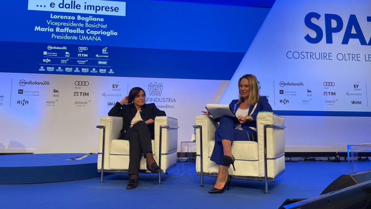 GIConfindustria's tweet photo. Come assumere e inserire in azienda nuove risorse durante la pandemia? Analizziamo le difficoltà delle imprese a #Spazi2021 con Lorenzo Boglione, Vicepresidente BasicNet e Maria Raffaella Caprioglio, Presidente UMANA
#22ottobre https://t.co/86ed8lO1z0