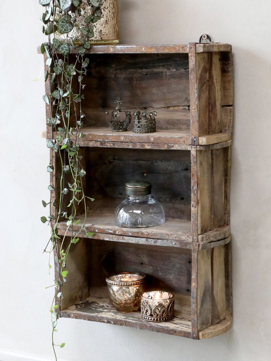 EditNorth's tweet photo. Happy Friday! We're busy shipping all your orders, thank you so much 🙏. We took a quick break yesterday when these amazing recycled home interiors finally arrived 💚. Created from steps of ship ladders and brick moulds, each one unique #sustainableliving https://t.co/nBZdzaGw5S https://t.co/YPQXL74JRF
