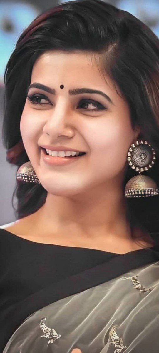 SaiSunil452's tweet photo. Another Day , Another Child 🙏🙏🙏

@Samanthaprabhu2 Bringing Back Those Smiles of Kids 😍

#PratyushaSupport 

#Samantha #SamanthaRuthPrabhu https://t.co/zl6plLWtlv