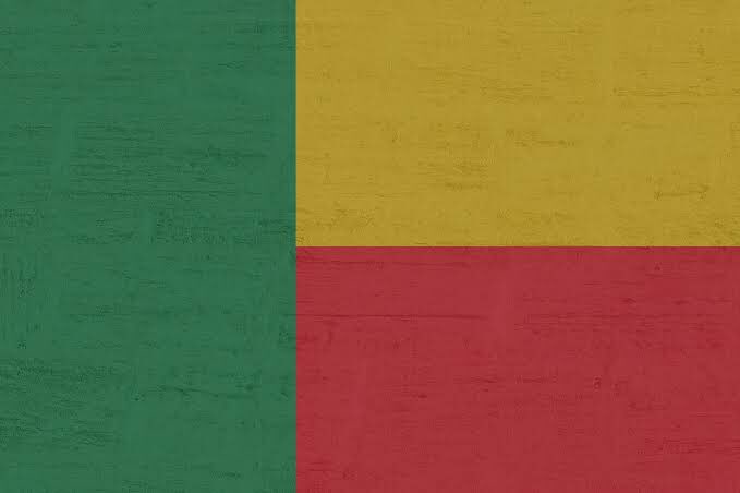 Zamara_fdn's tweet photo. We join the rest of the world in congratulating Benin 🇧🇯 on its historic achievement!!✊🏽✊🏽

The passing of two essential legislation for the protection and liberation of women in Benin is indeed a big victory for providers and women seeking abortion in Benin. https://t.co/cXB4wXZ0Zq