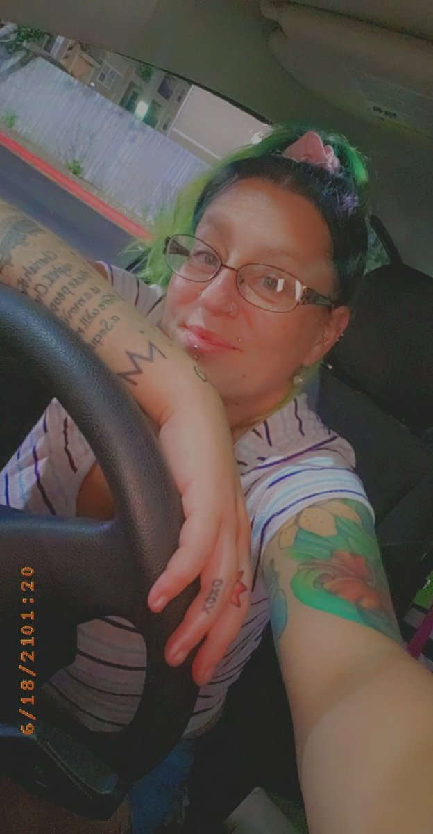 TattedBarbie82's tweet photo. I got so many #Tattoos yall .. i think i just got my 47th tattoo ๐ญ๐ง๐งฉ๐ #TeamNicki #OGBARB #TattedBarbie #ILoveInk #Ink #ColorFulHairDontCare #peircings #Weird No basic here .. #AllFaxs #PERIODT #BarbzDoItBetter https://t.co/Z6ilG8WFtb