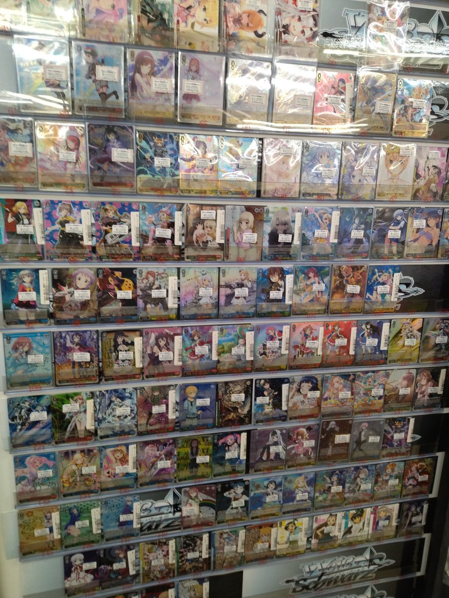 trader3tcg's tweet photo. #WS 値下げ情報
サイン・OFRコーナーの価格調整実施しました。
かなりお買い得です！！
現品限りですのでお見逃しなく('ω')
#ヴァイスシュヴァルツ https://t.co/XDoFY7O0k9