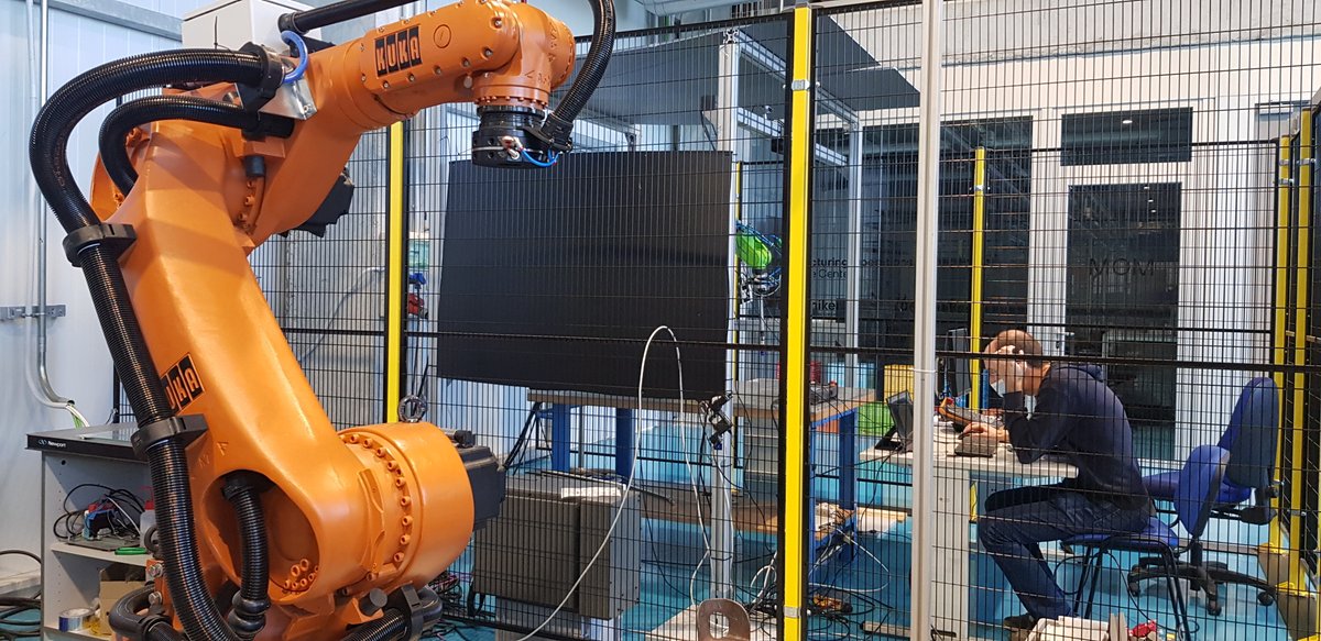 Recycomproject's tweet photo. ⚙️♻️The manipulation module of the #RECYCOMP equipment will include two robots like this to perform the pick and placing operations with the recycled material.
➡️ https://t.co/KrVV3FHWqV
#RecycompProject #Tekniker #Horizon2020 #CleanSky2 #recycle #circulareconomy https://t.co/ib6UOJW3q3