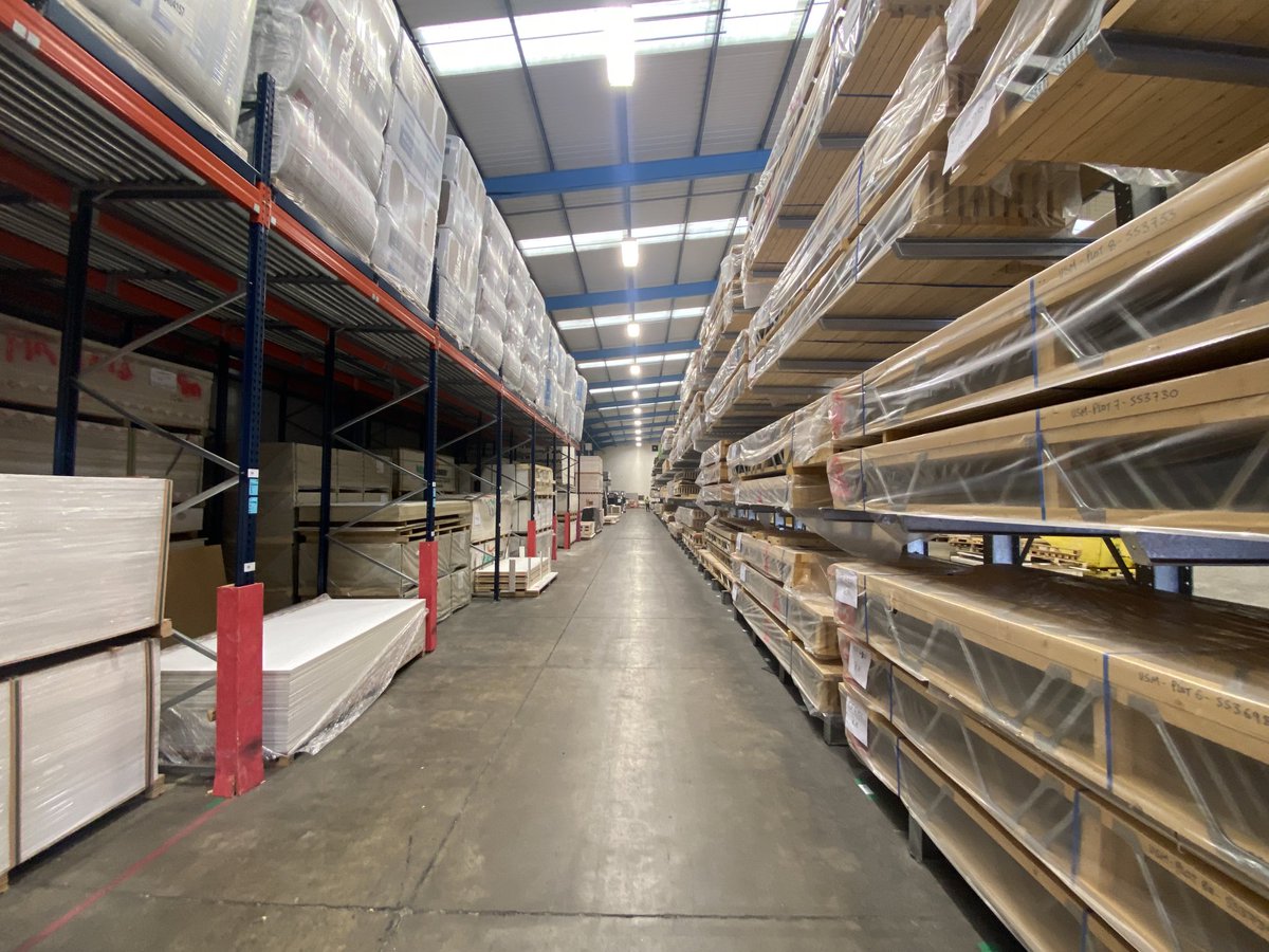 TomBloxhamMBE's tweet image. Great to visit our own MMC @housebyus factory this week . Seeing chunky super sustainable timber in one door and complete Town house modules out the other on the way to @WirralWaters
