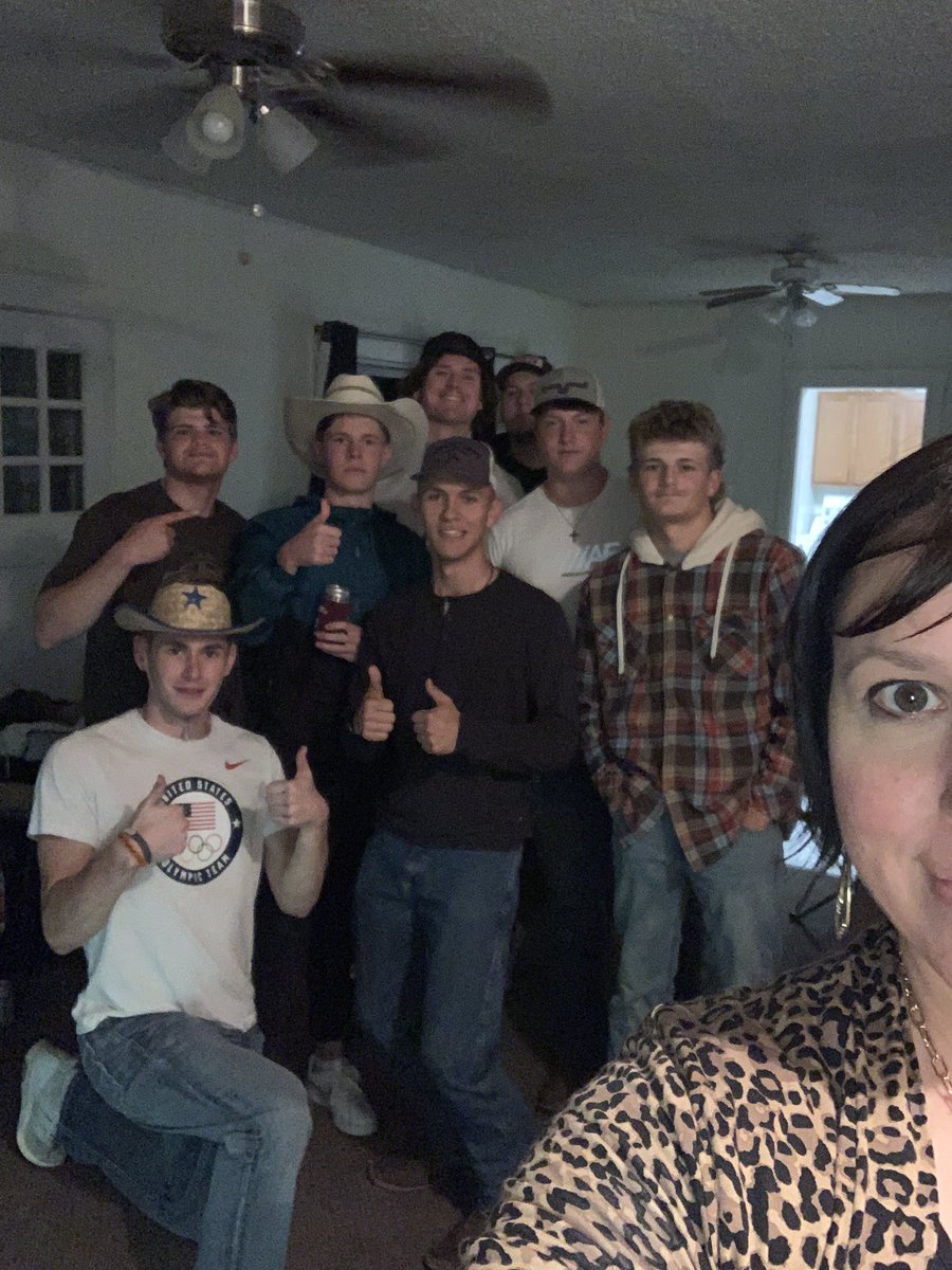 Visited the boys at 416 and they seem to have it under control. #stalkeraunt