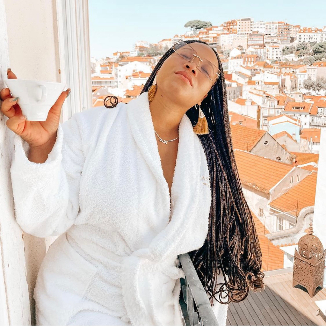 I woke up like this, said our beautiful client @ajabailey braided by us! 🤩

No other perfect holiday hair than braids. Make it pop with wavy tips and colour too.

Weekend is here, stop by TBV Lekki or TBVS Ikoyi and get braided by the best. 🥂

Tap “Book now” in our bio!