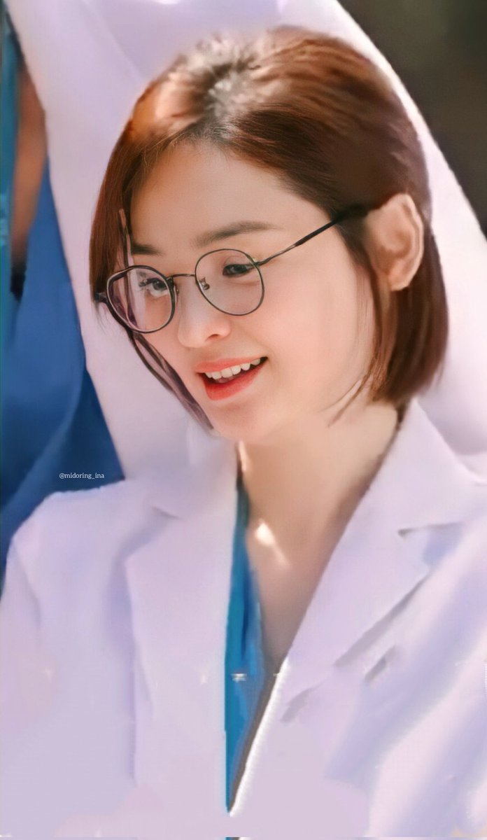 Ringringies_INA's tweet photo. Chae Songhwa Gyousunim👩⚕️
#Midoring #JeonMiDo #Midoring_ina #midonation #midonation_ina https://t.co/7dxBpePEyw