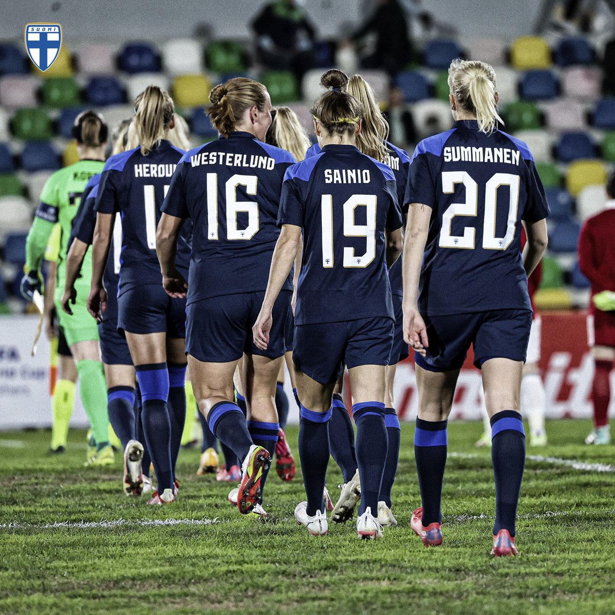 HelmaritFI's tweet photo. 𝐊𝐮𝐯𝐚𝐤𝐨𝐨𝐬𝐭𝐞 I 🇬🇪🆚🇫🇮 | Vakuuttava voitto Tbilisistä upeiden Suomi-fanien edessä! Tiistaina jatketaan Olympiastadionilla Irlantia vastaan ja entistä kovemmalla kannustuksella! 𝐎𝐈 𝐒𝐔𝐎𝐌𝐈 𝐎𝐍! 

📸: Jyri Sulander

#Helmarit #GEOFIN #FIFAWWC #MeOlemmeSuomi https://t.co/UAtb6HBlSO