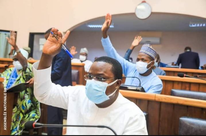 👏🏽👏🏽👏🏽Benin for passning the new abortion law!!!!! "@ the request of the woman ….when pregnancy is likely to aggravate or cause a situation of material, educational, professional or moral distress incompatible with interests of the woman or the unborn child #SRHR #WomensRights