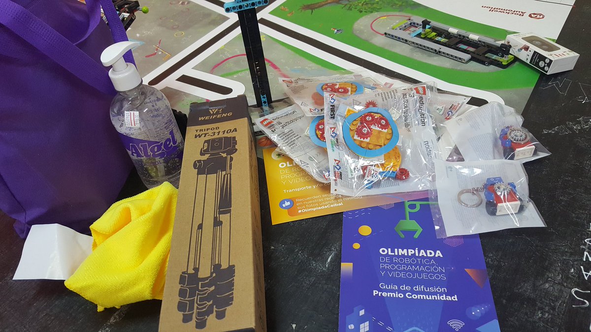 _TheNull's tweet photo. Gracias @Plan_Ceibal 

FLL 🎖 https://t.co/qTPRWTm09m