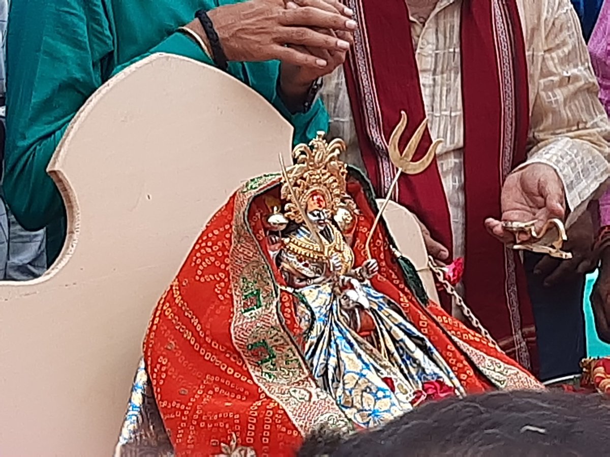 UM_Trivedi's tweet photo. Hon'ble Shri Amitbhai Shah I &amp; My family truly wish &amp; pray to Maa Bala Bauchar for Your Good Health Peace of Mind and all the Happiness in the world. May Godess Bala Bauchar Maa Bless You and Your family with Peace Progress and Prosperity. Stay Blessed Forever https://t.co/eumidW4KD8