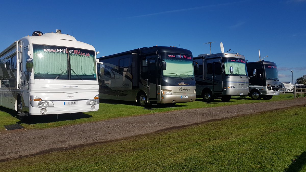 DaveTuckley's tweet photo. All fed &amp; watered @BTCC with @EmpireRV now for some lunch 😀 https://t.co/UZDSgGP6kE