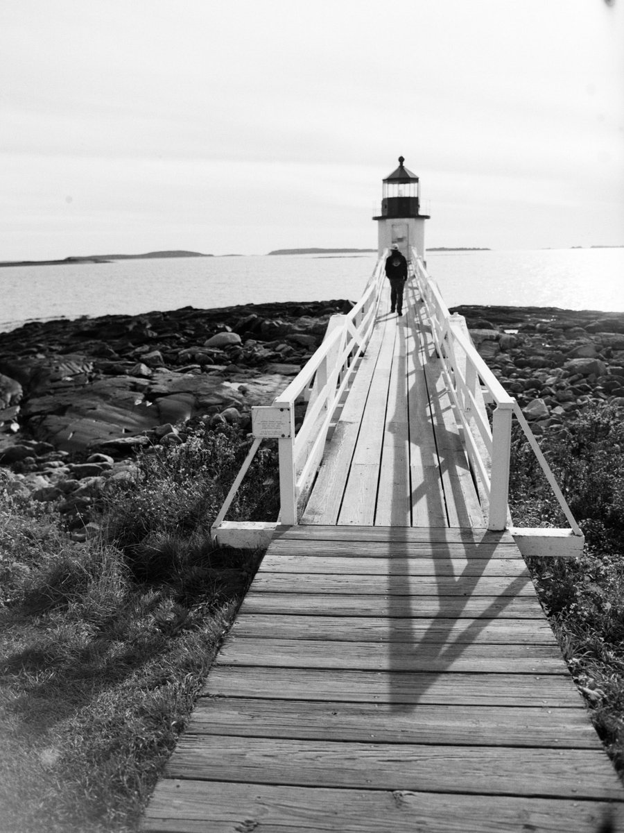 Marshall Point Lighthouse.
-
Port Clyde, Maine, USA.
-
Mamiya 645 1000s - Kodak TMax 400 - HC110(H).

#film #filmphotography
#HeyFSC #BelieveInFilm #shootfilmbenice #keepfilmalive