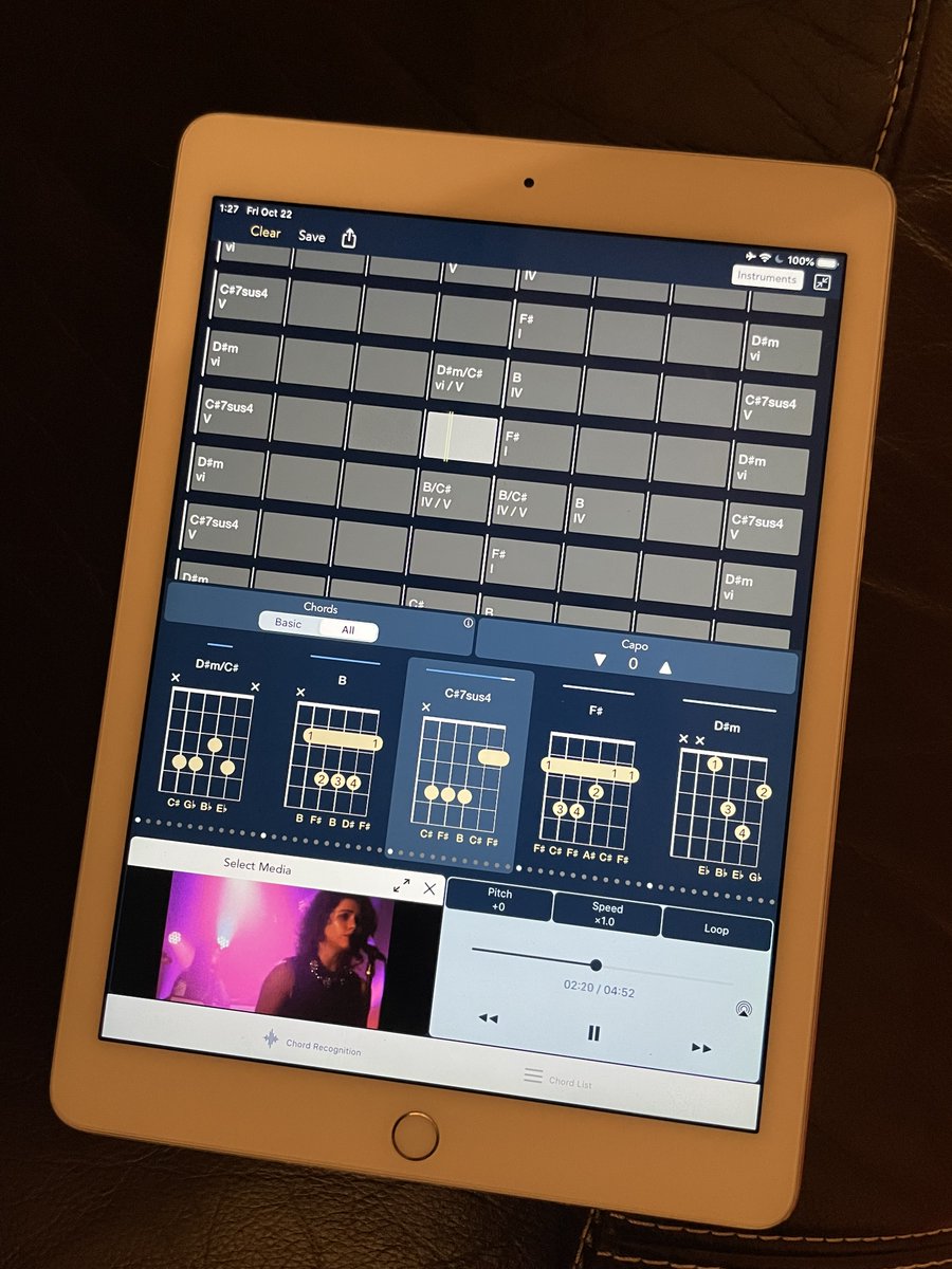 chordaiapp's tweet photo. Practicing with the Chord ai app 🎸 The most advanced chord and beat tracker on the Apple Store and Play Store📱 #chordai #ai #music #app #chords https://t.co/o0yIuG72M7 https://t.co/oxkus890Df
