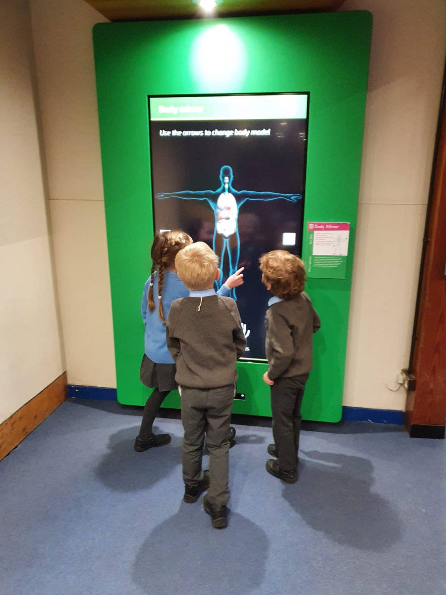 GriffinHouseSch's tweet photo. The children in #GHSFormI are having a fantastic time at the Discovery Centre today. #GriffinHouseSchool #STEM #GHSOpportunities https://t.co/6JTZdRFPOI