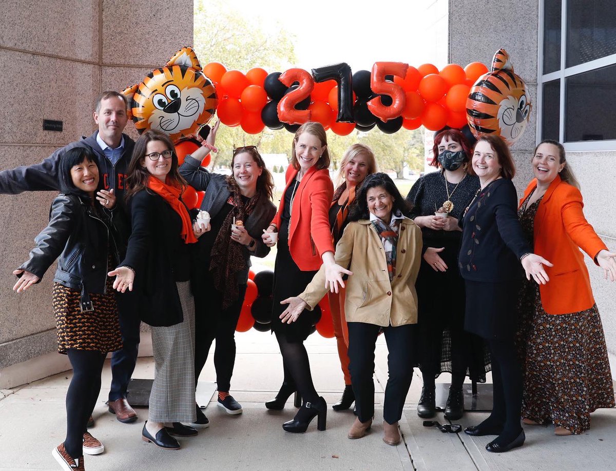 Erika_Knudson's tweet photo. Celebrating with @princetonalumni on @Princeton 275th birthday for Orange &amp; Black Day! #Princeton275 #TigersRising #VentureForward https://t.co/hI51gi38SU