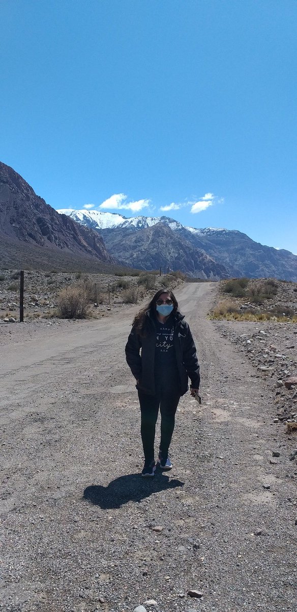 Nadiluh's tweet photo. Experiencia Alta Montaña en #Mendoza. 🗻 El tour comienza en la capital hasta el límite con #Chile. El camino es fantástico con paisajes andinos y vistas panorámicas en cada parada 👉📍Potrerillos📍Uspallata📍El mirador del #Aconcagua📍Penitentes 📍Puente del Inca 📍Las Cuevas https://t.co/CavK76Qj3J