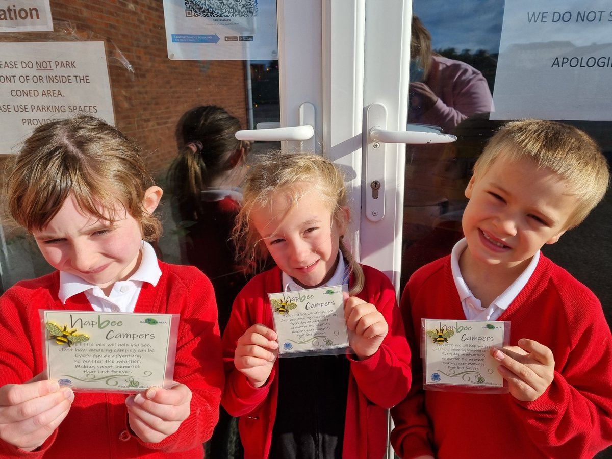SanSior's tweet photo. Diolch yn fawr I @Caravanalia am croeso cynnes bore ma. A huge thank you to all staff at Caravanalia for supporting our class business and helping us to raise funds for @ConwyMind https://t.co/EwxJRbMx2V