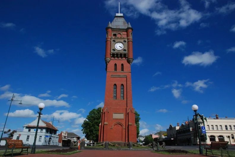 KylePollard's tweet photo. Wonder where Easton Wood stands in the list of Camperdown greats. 

Ken Hinkley and Scott Lucas arguably top two. Wood has a strong case for No.3. 

And a side note that Camperdown has a world class clock tower that I miss dearly. https://t.co/U1vGDxUAbA