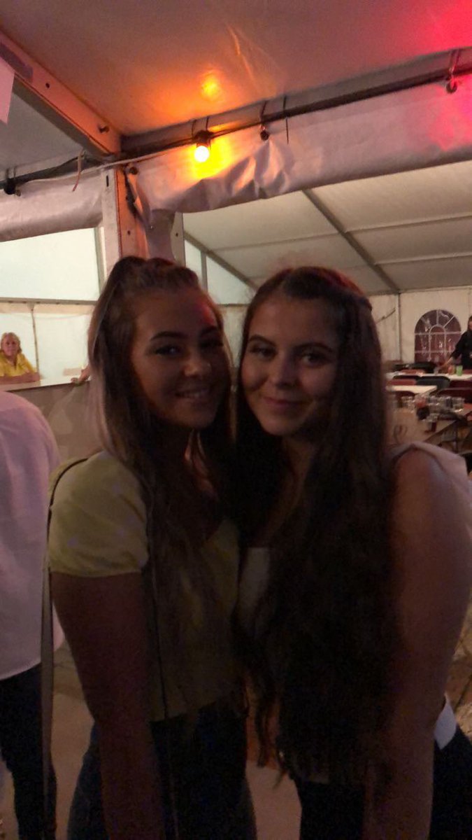 Happy birthday leia! Hope u have the best day and time celebrating this weekend💗 Lots of love xxx <a href="/leia_summers/">Leia Summers🤍</a>