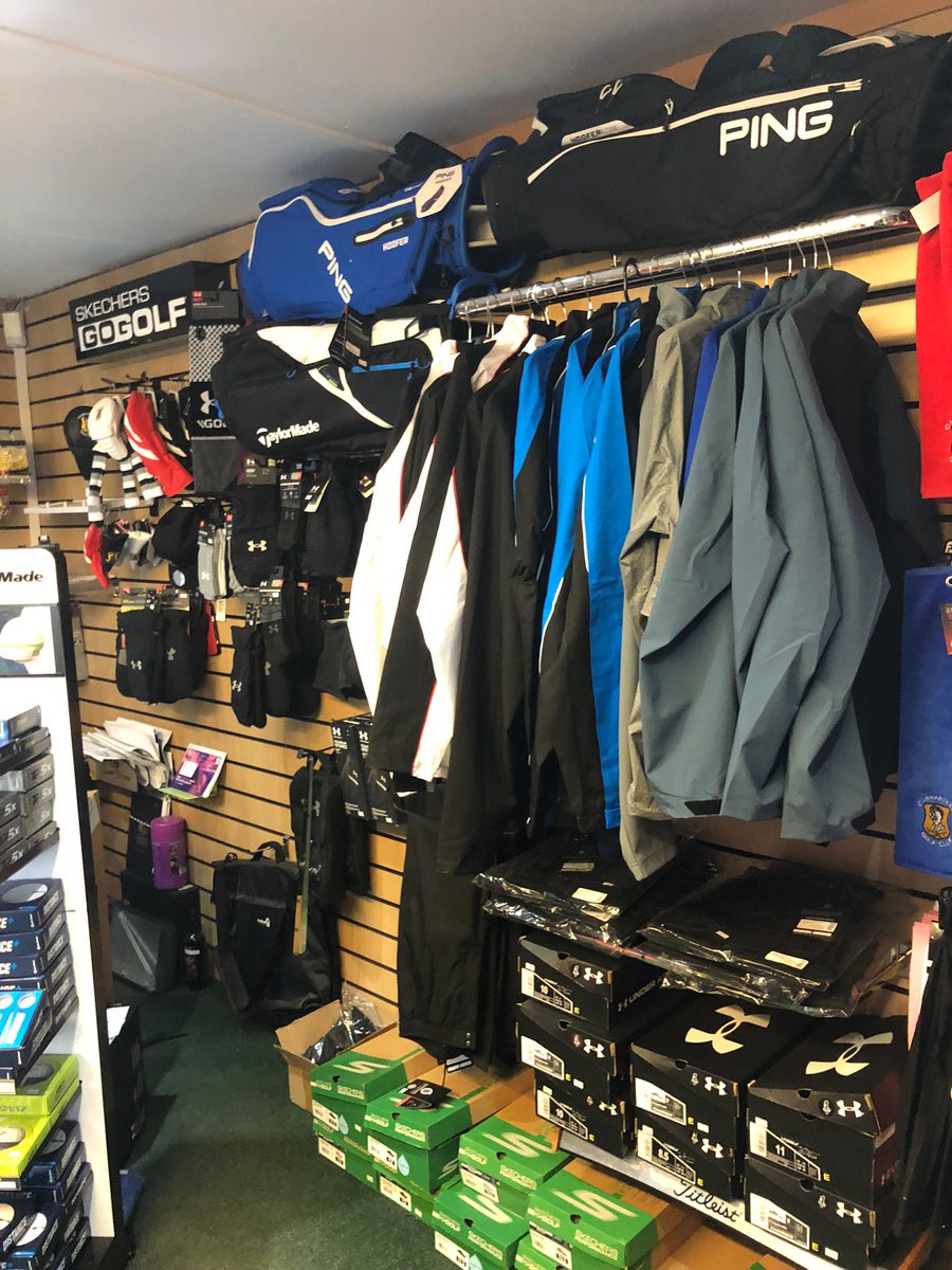 Carmarthen Golf Club & Driving Range tweet media