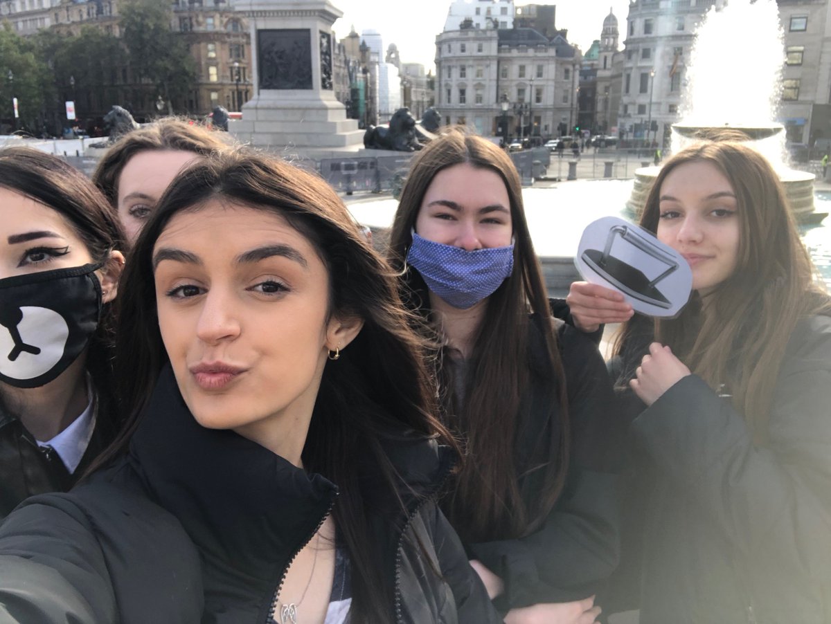monopolyRBAIron's tweet photo. #chance10 @RBA_Sixth #monopolyIron where skyfall and Mary poppins were filmed https://t.co/BVvPjutUu0