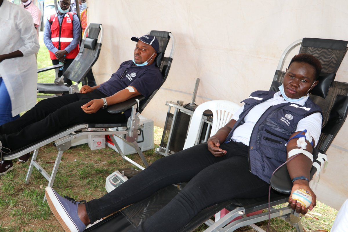 WHOSouthSudan's tweet photo. Blood saves life!!

During today #UNDay event @WHO staff donating blood to save lives.

Give blood and  keep the world beating. https://t.co/QW0Zb0fzB4