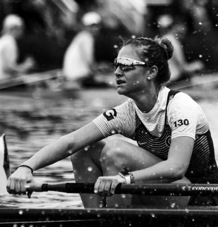 HunRowing's tweet photo. The bus departed at 0600 for Boston and the Head of the Charles Regatta! 
Here is Sunday's schedule:
11:03 - EVENT 50: Women’s Youth Doubles
11:28 - EVENT 51: Men’s Youth Fours
12:19 - EVENT 52: Men’s Youth Coxed Quad
and you can watch live here: https://t.co/MF8MqknwJO https://t.co/nA6UdWK7Nv